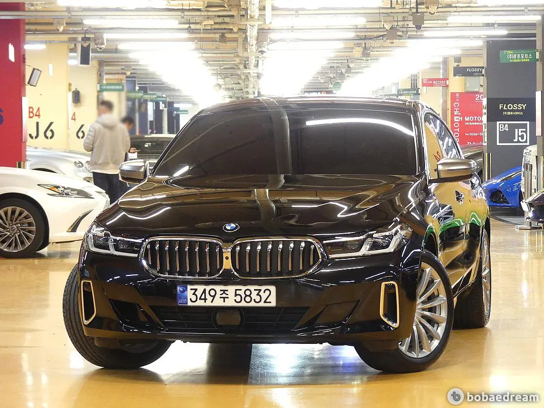 BMW Série 6 GT (G32) 630i xDrive Luxury 2024 — photo 1 sur 26