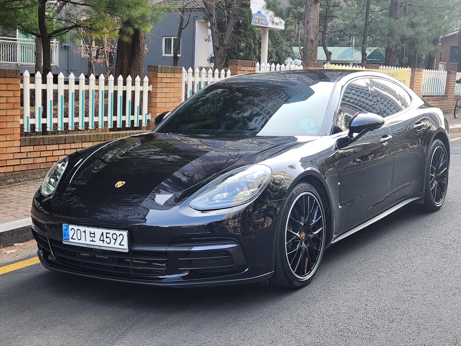Porsche Panamera (971) 3.0 AWD 2020 — photo 1 sur 26