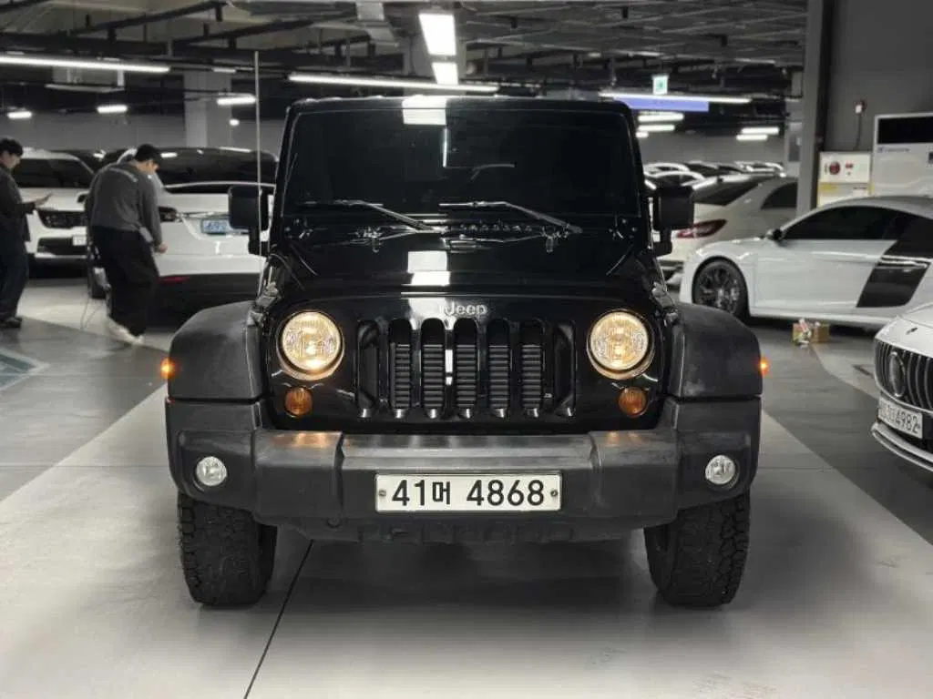 Jeep Wrangler (JK) 2.8 Diesel Rubicon 2 portes 2010 — photo 1 sur 26