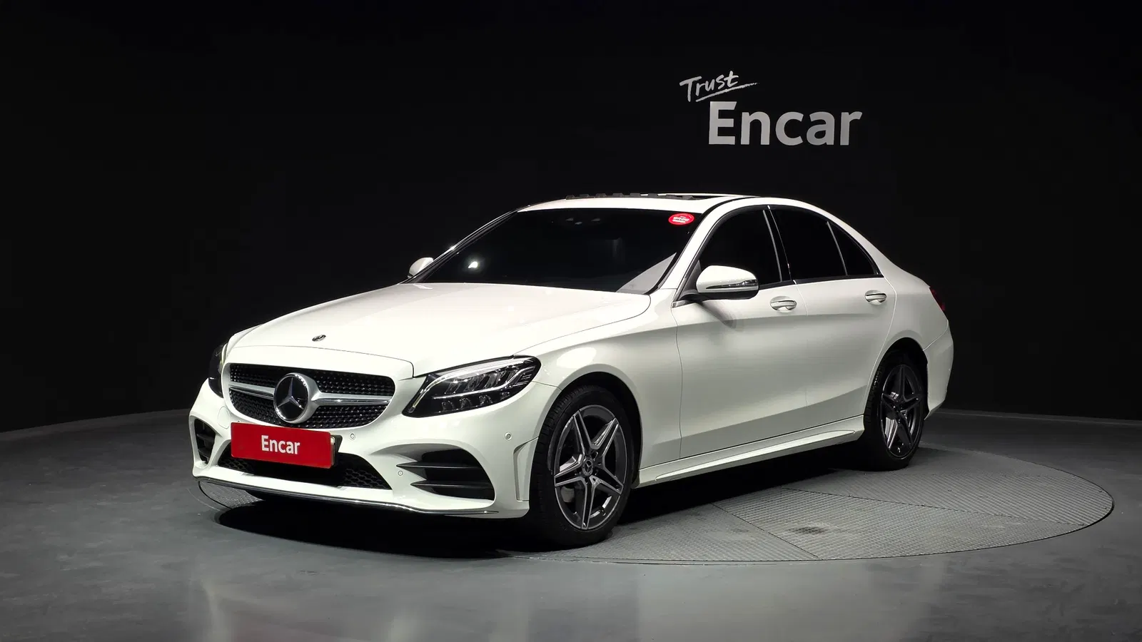 Mercedes-Benz Classe C AMG Line · C200 (W205) 2021 — photo 1 sur 20