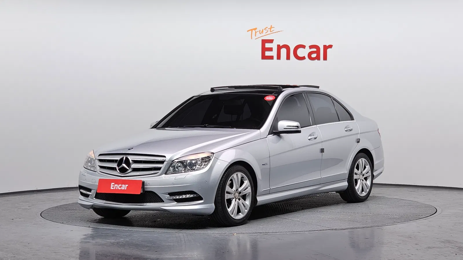 Mercedes-Benz Classe C C200 CGI Avantgarde (W204) 2011 — photo 1 sur 20