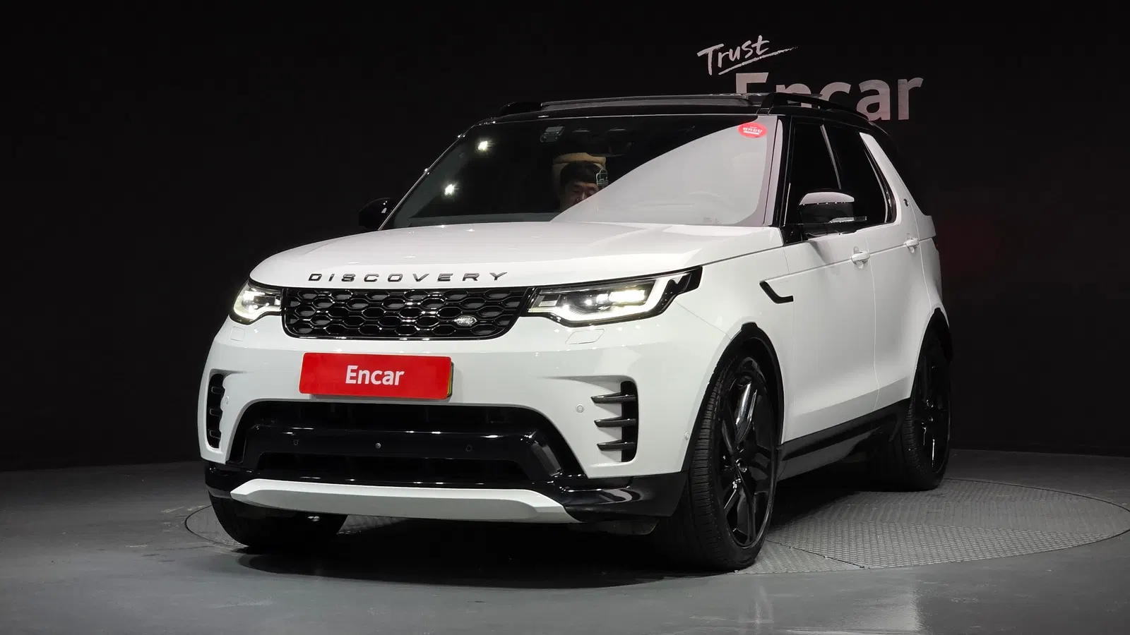 Land Rover Discovery 5 D300 Dynamic HSE 2024 — photo 1 sur 26