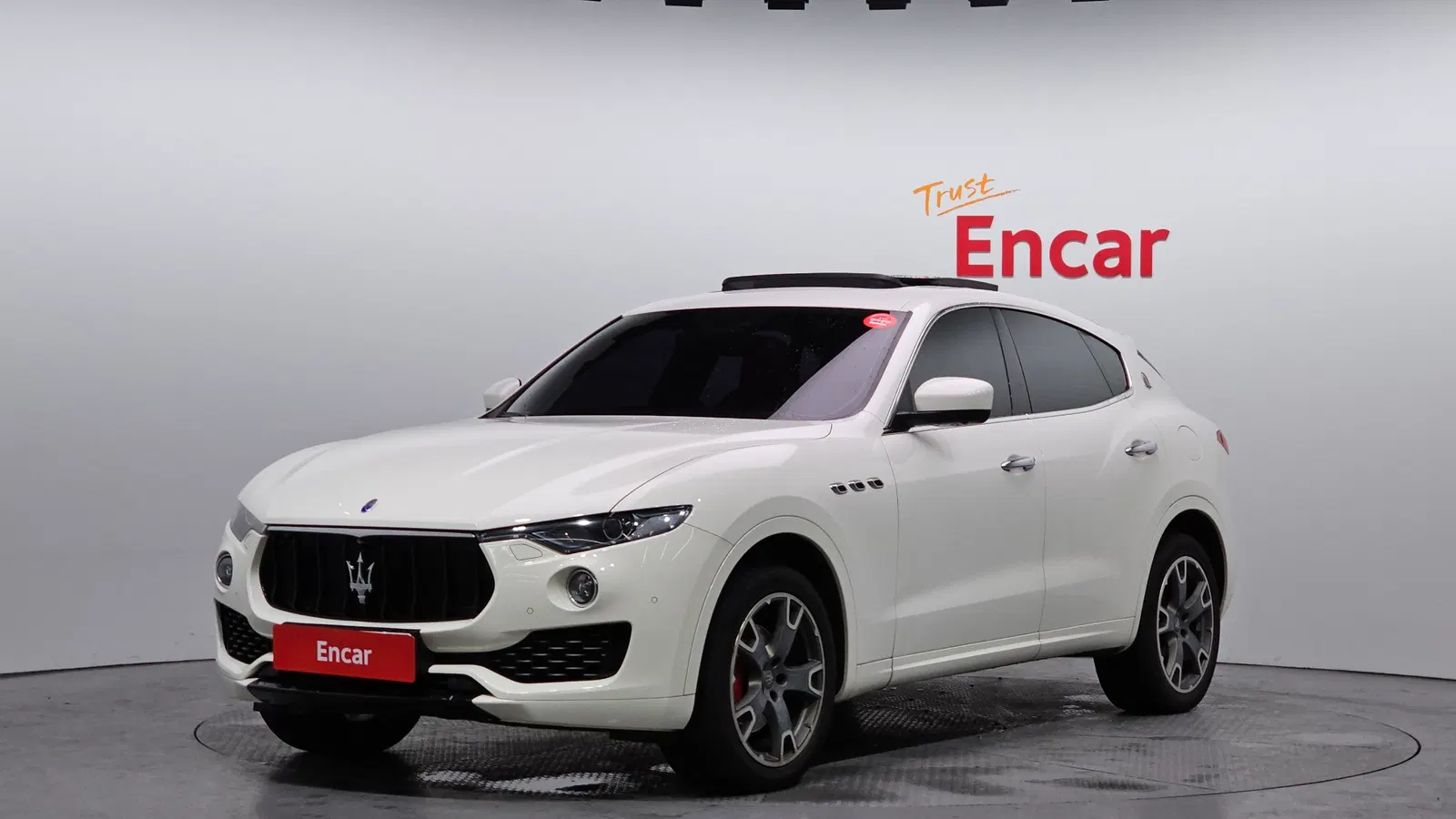 Maserati Levante 3.0 Diesel AWD Sport 2017 — photo 1 sur 8