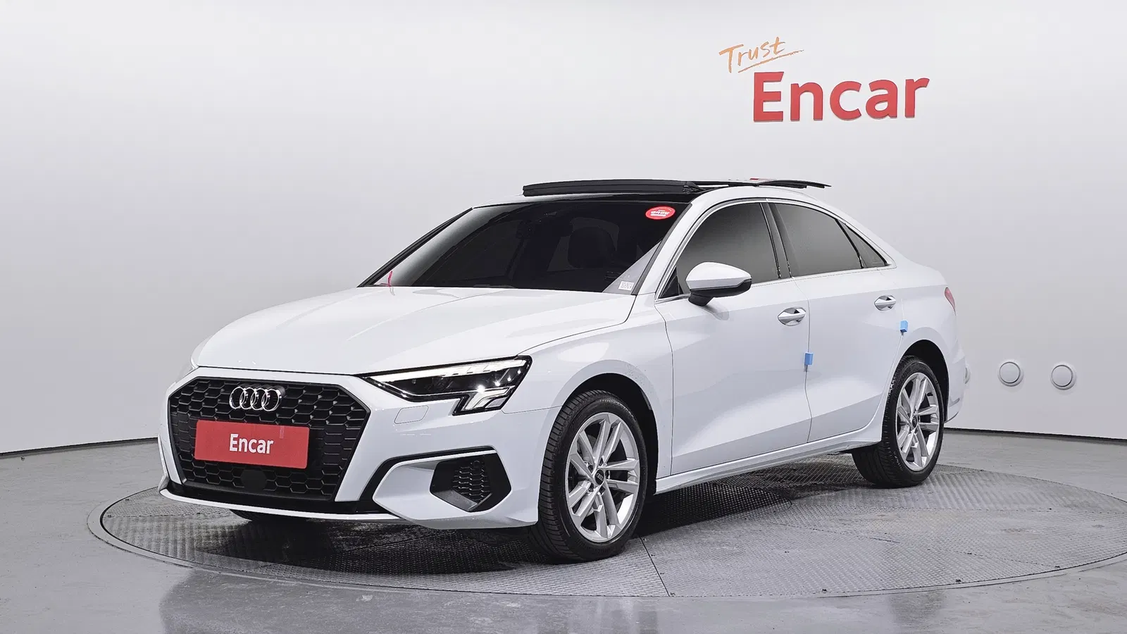 Audi A3 (8Y) 40 TFSI 2024 — photo 1 sur 26