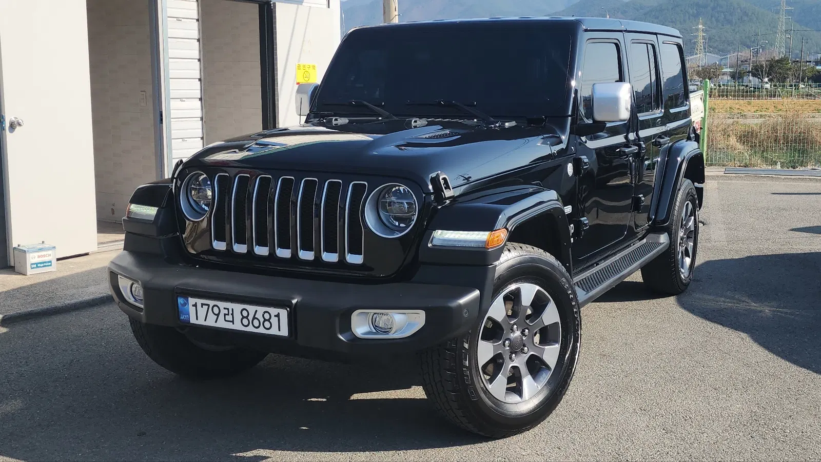 Jeep Wrangler (JL) 2.0 Overland Power Top 4 portes 2021 — photo 1 sur 26