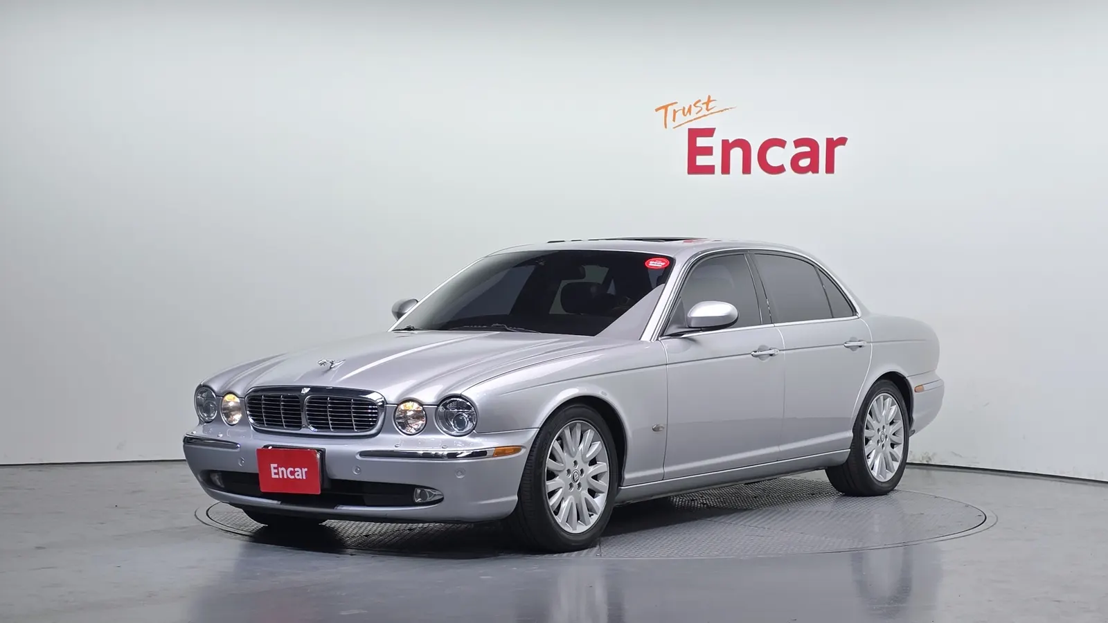 Jaguar XJ-6 3.0 2006 — photo 1 sur 20