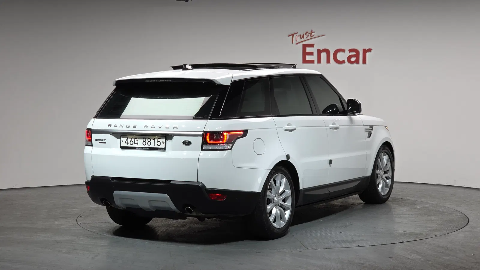 Land Rover Range Rover Sport 2e génération 3.0 SDV6 HSE 2017 — photo 1 sur 20
