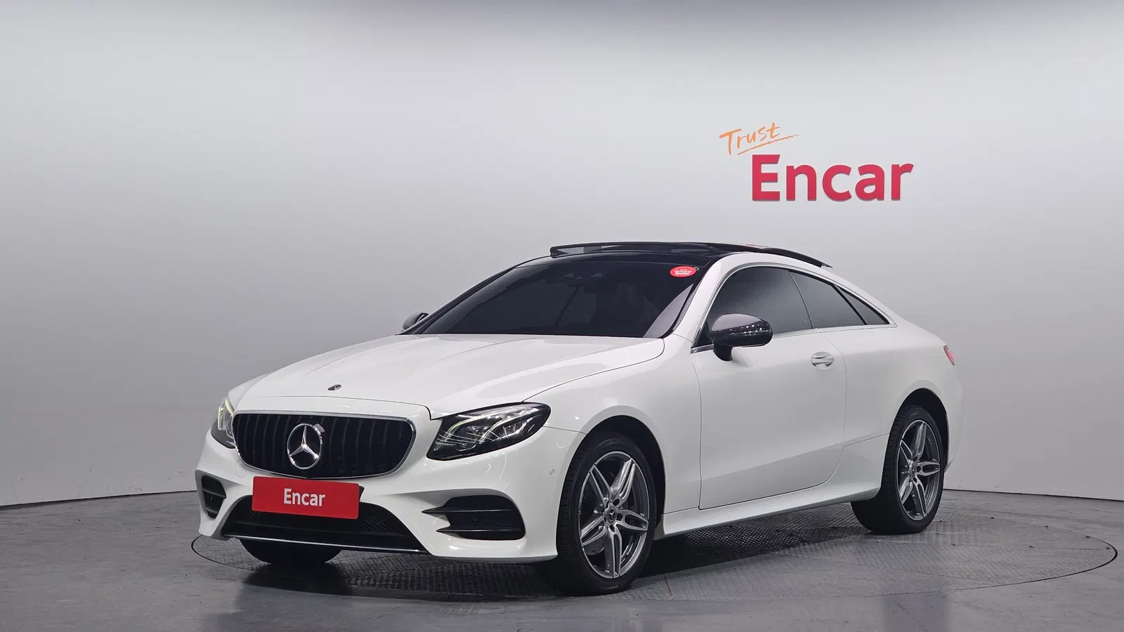 Mercedes-Benz Classe E E220d Coupé (W213) 2019 — photo 1 sur 20