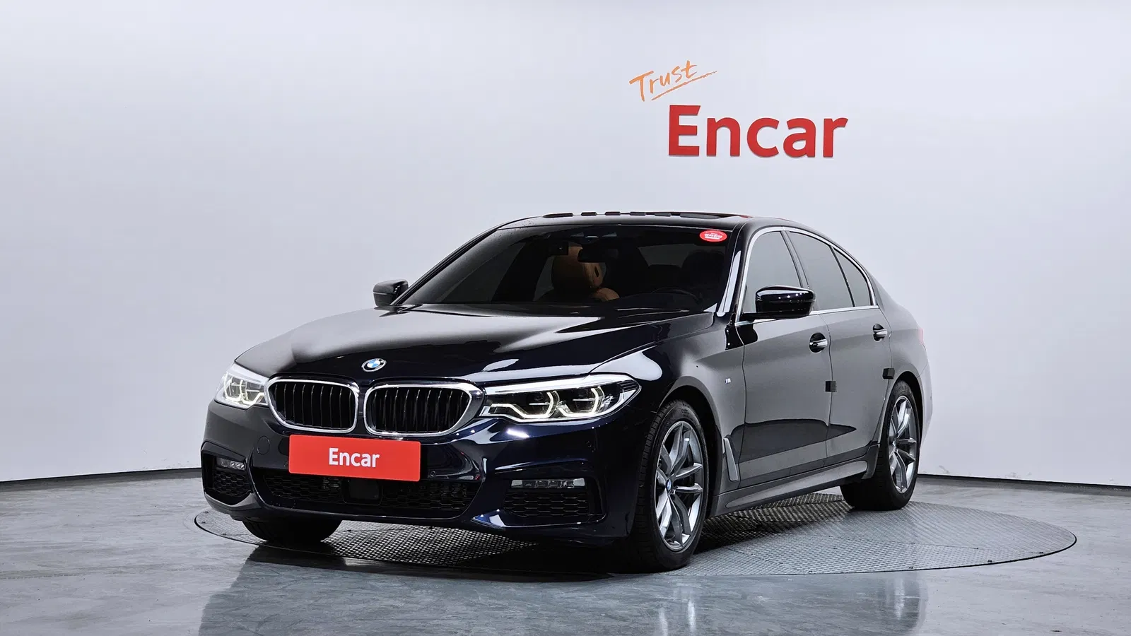 BMW Série 5 (G30) 530i xDrive M Sport 2018 — photo 1 sur 20