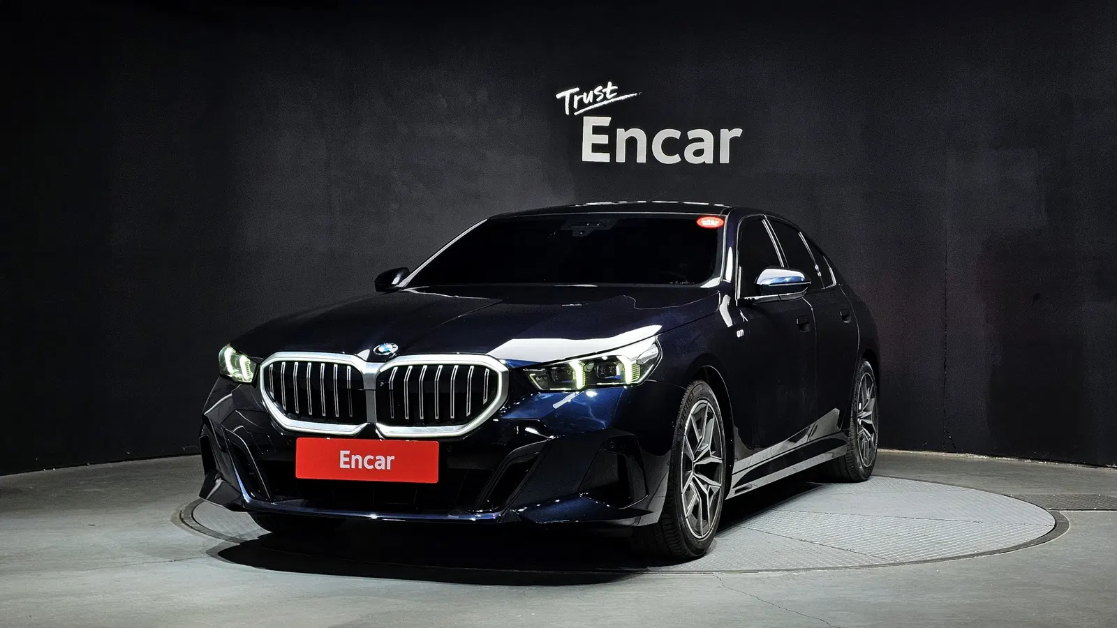 BMW Série 5 (G60) 520i M Sport 2025 — photo 1 sur 20