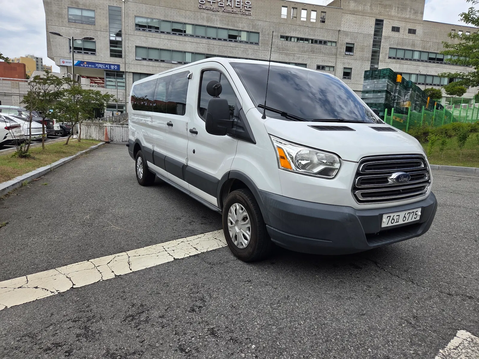 Ford Transit 3.7 2016 — photo 1 sur 17