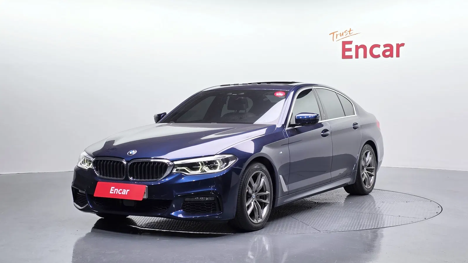 BMW Série 5 (G30) 520i M Sport 2020 — photo 1 sur 20