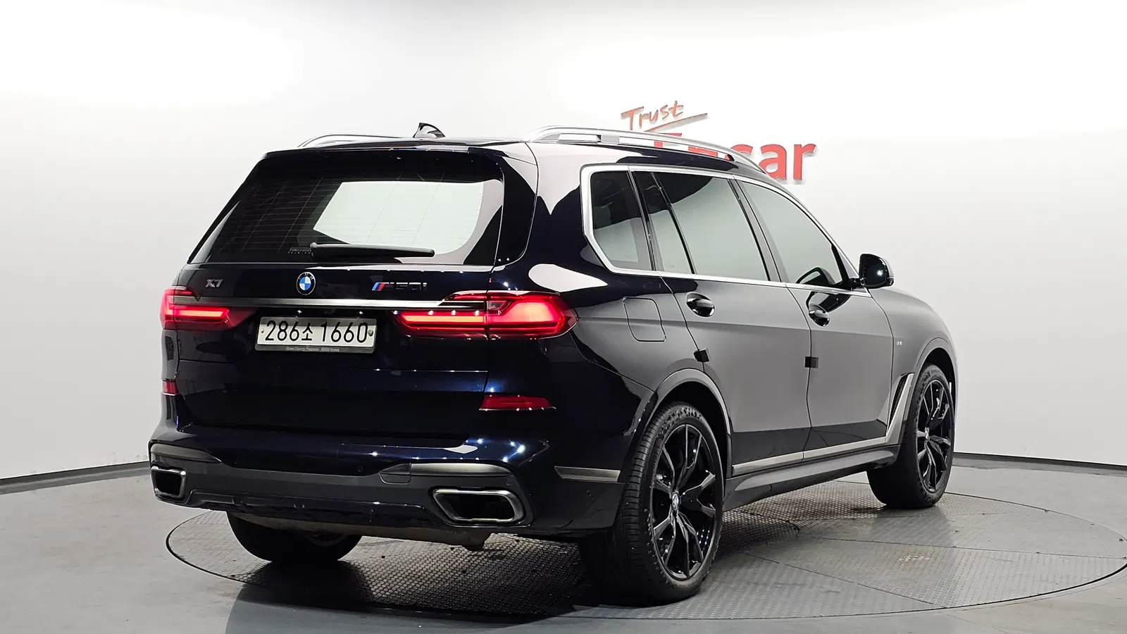 BMW X7 (G07) M50i 6 places 2020 — photo 1 sur 20