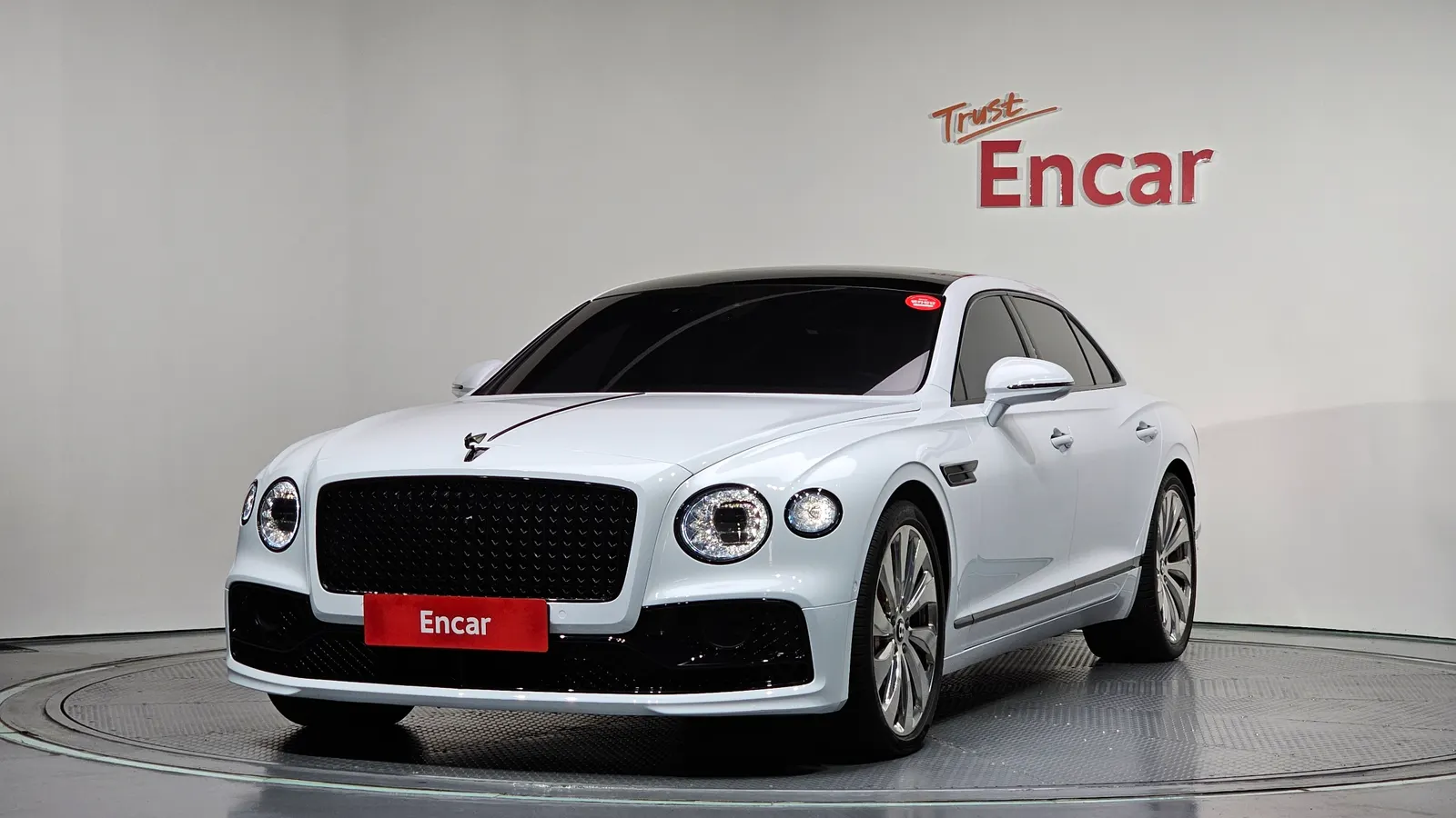 Bentley Flying Spur 3e génération 4.0 2022 — photo 1 sur 20
