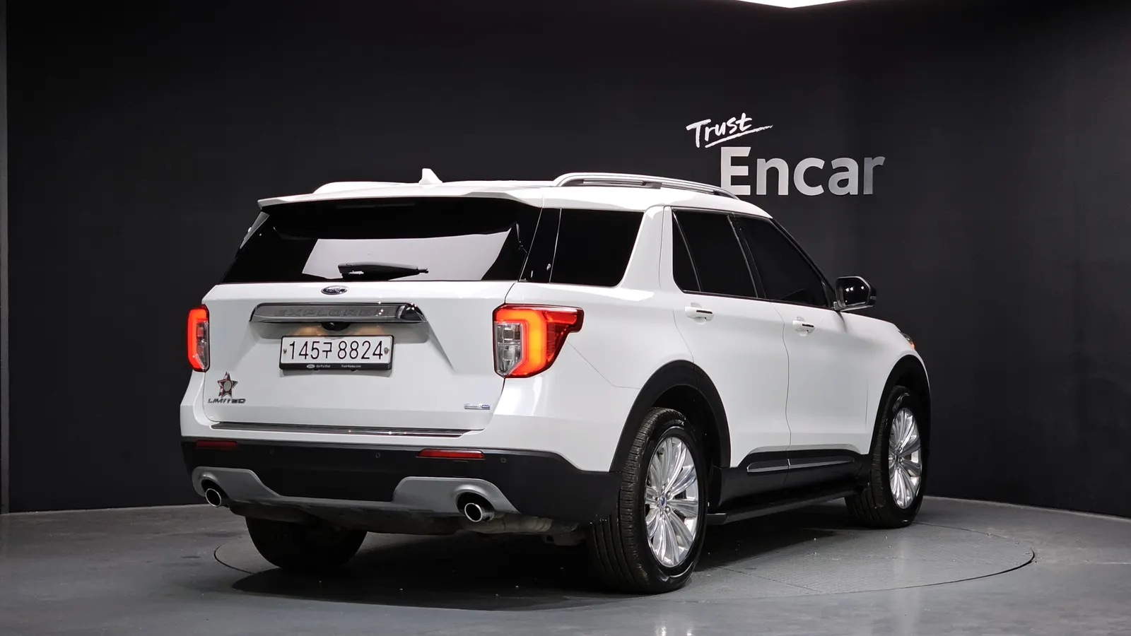 Ford Explorer 6e génération 2.3 Limited 4WD 2020 — photo 1 sur 20