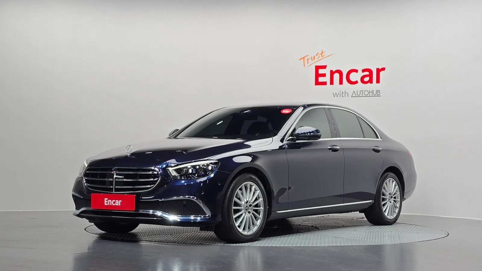 Mercedes-Benz Classe E E250 Exclusive (W213) 2022 — photo 1 sur 20
