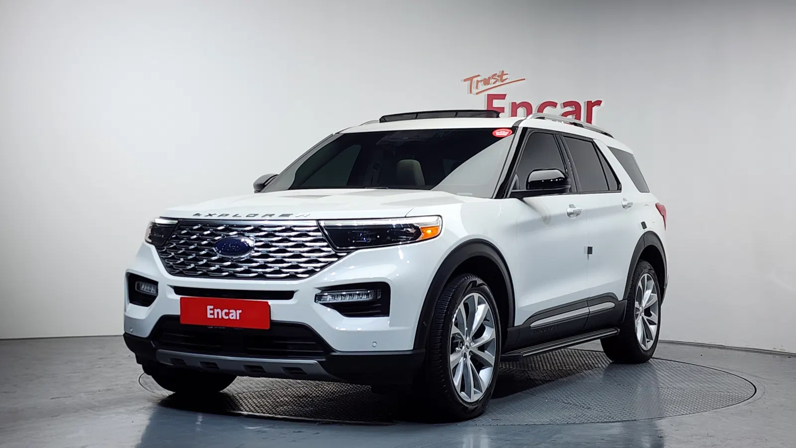 Ford Explorer 6e génération 3.0 Platinum 4WD 2021 — photo 1 sur 20
