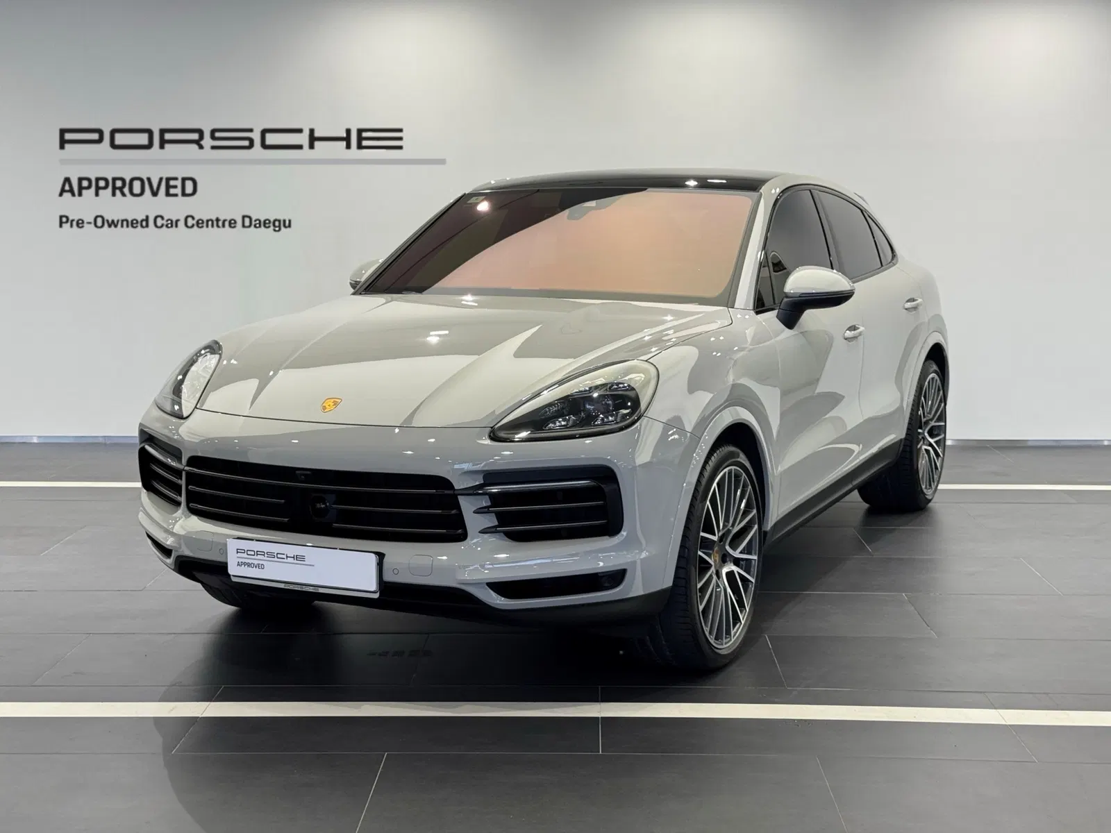 Porsche Cayenne (PO536) 3.0 Coupé Platinum Edition 2023 — photo 1 sur 26