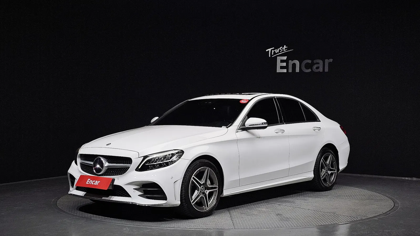 Mercedes-Benz Classe C AMG Line · C220 d 4MATIC (W205) 2019 — photo 1 sur 20