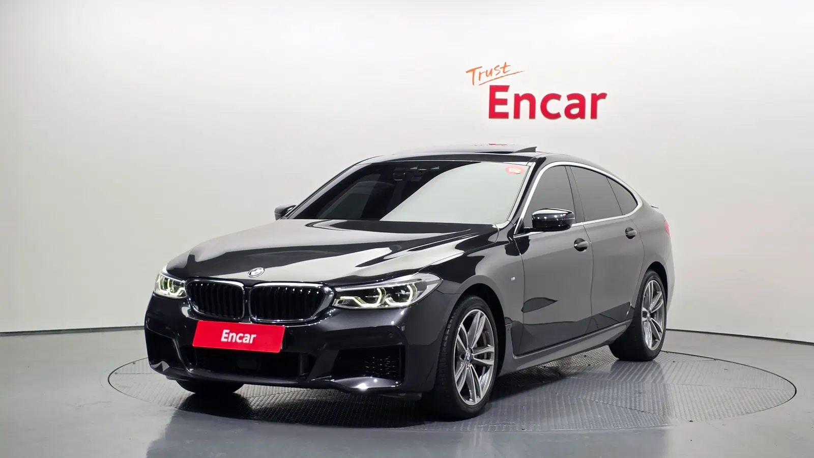 BMW Série 6 GT (G32) 620d M Sport 2020 — photo 1 sur 26