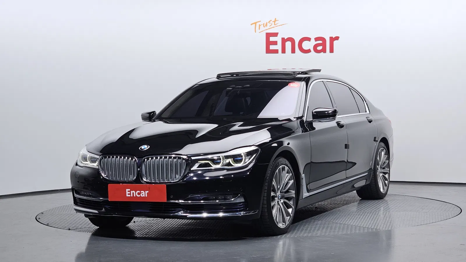 BMW Série 7 (G11) 750Li xDrive Prestige 2016 — photo 1 sur 26