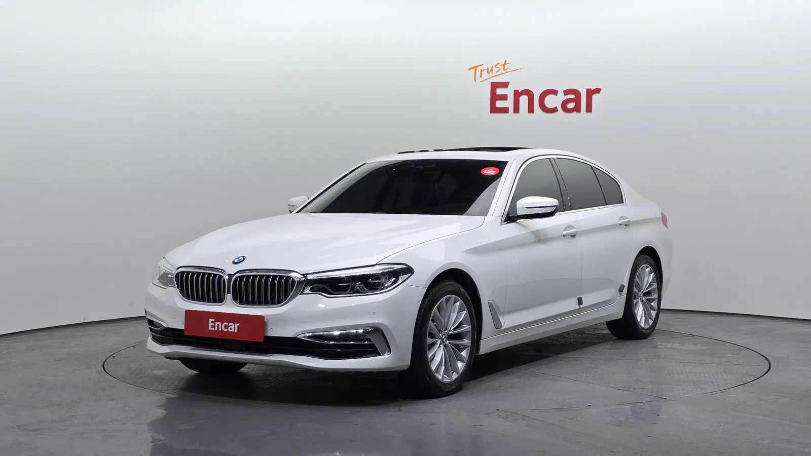 BMW Série 5 (G30) 520d xDrive Luxury Plus 2018 — photo 1 sur 20