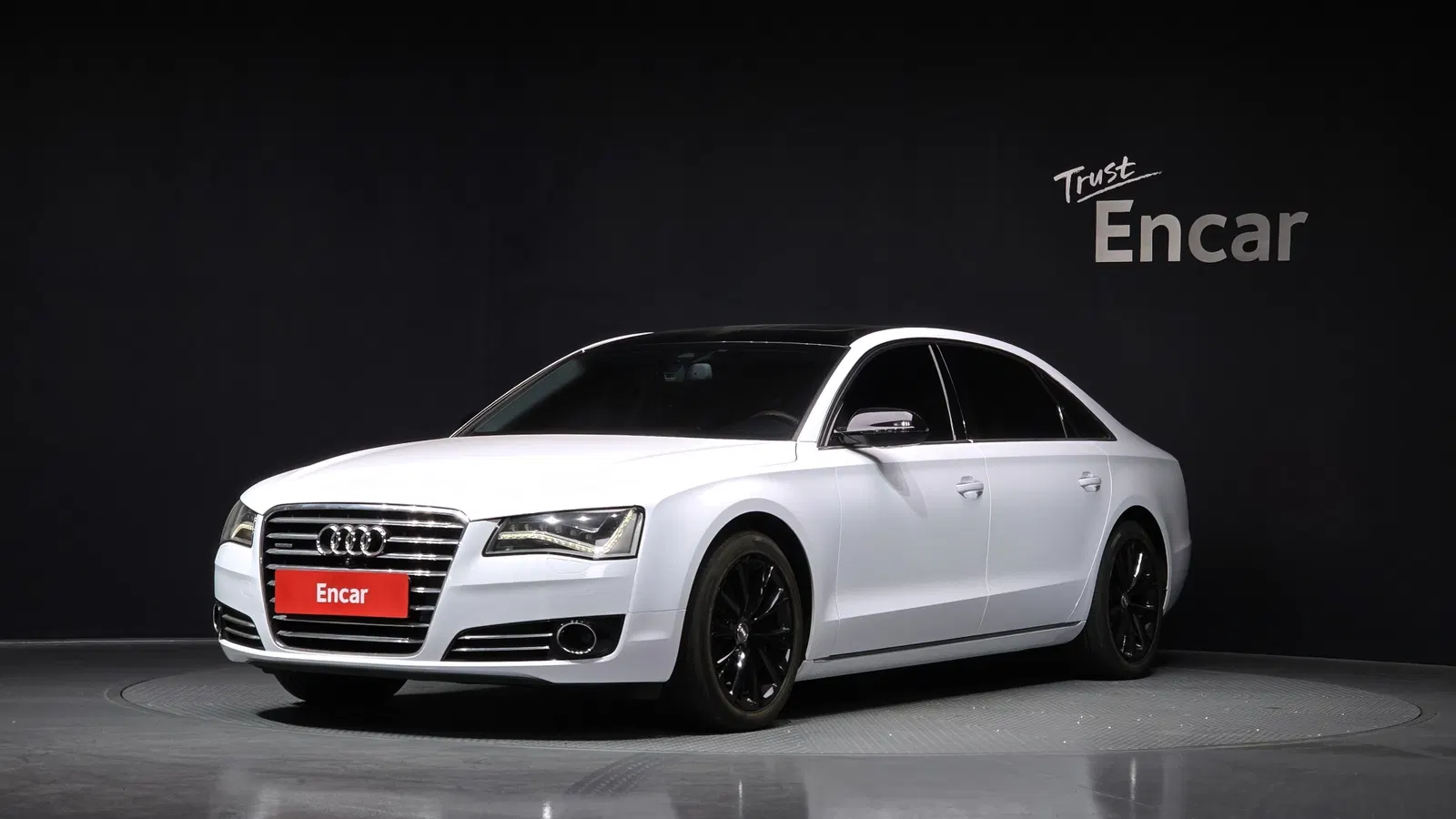 Audi A8 3.0 TFSI Quattro LWB 2013 — photo 1 sur 20