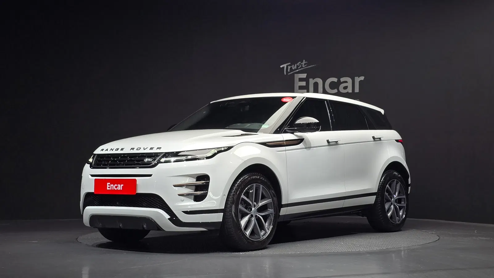 Land Rover Range Rover Evoque 2e génération P250 Dynamic SE 2024 — photo 1 sur 26