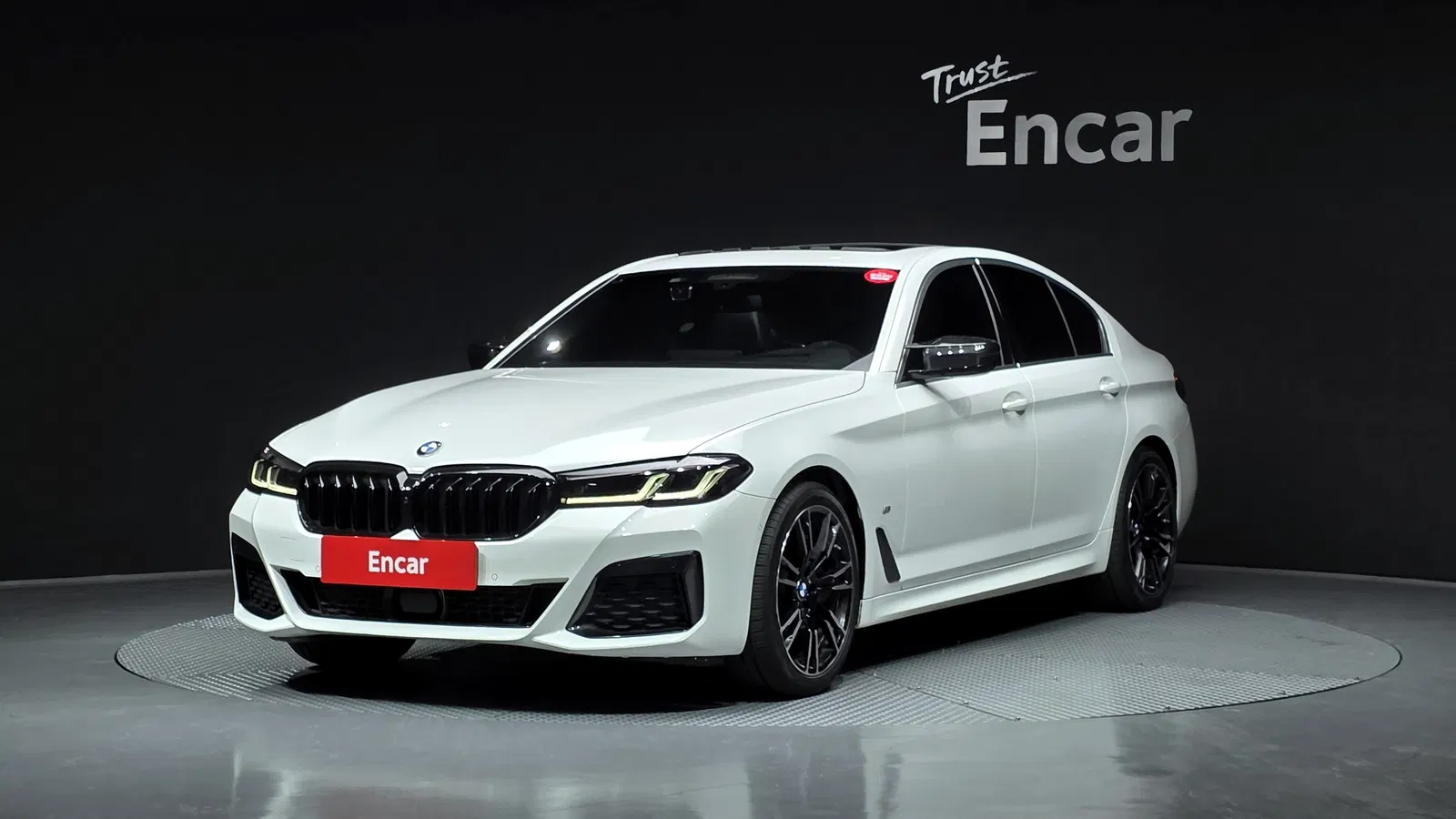 BMW Série 5 (G30) 523d M Sport 2021 — photo 1 sur 20