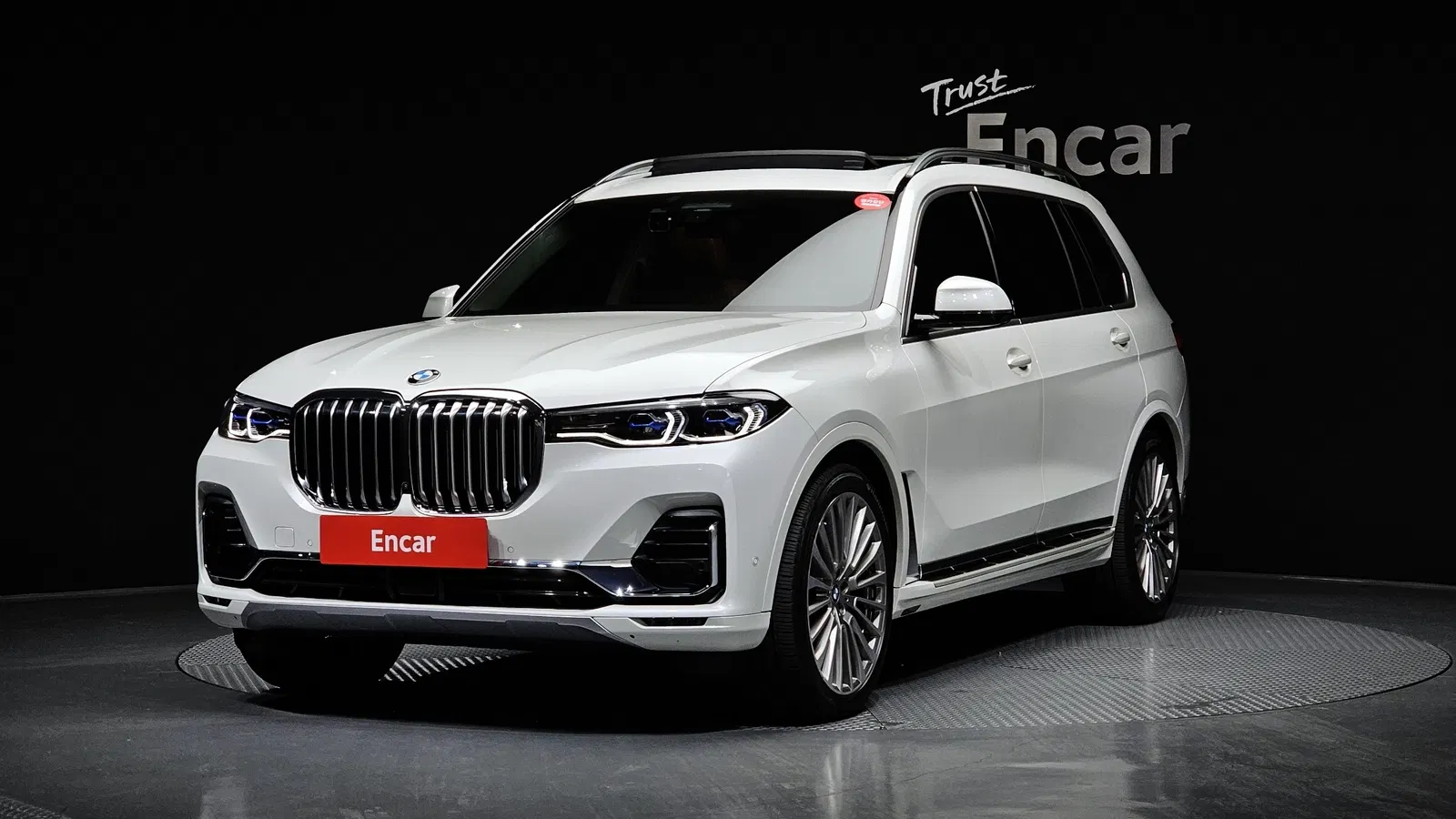 BMW X7 (G07) xDrive 30d Design Pure Excellence 6 places 2020 — photo 1 sur 20