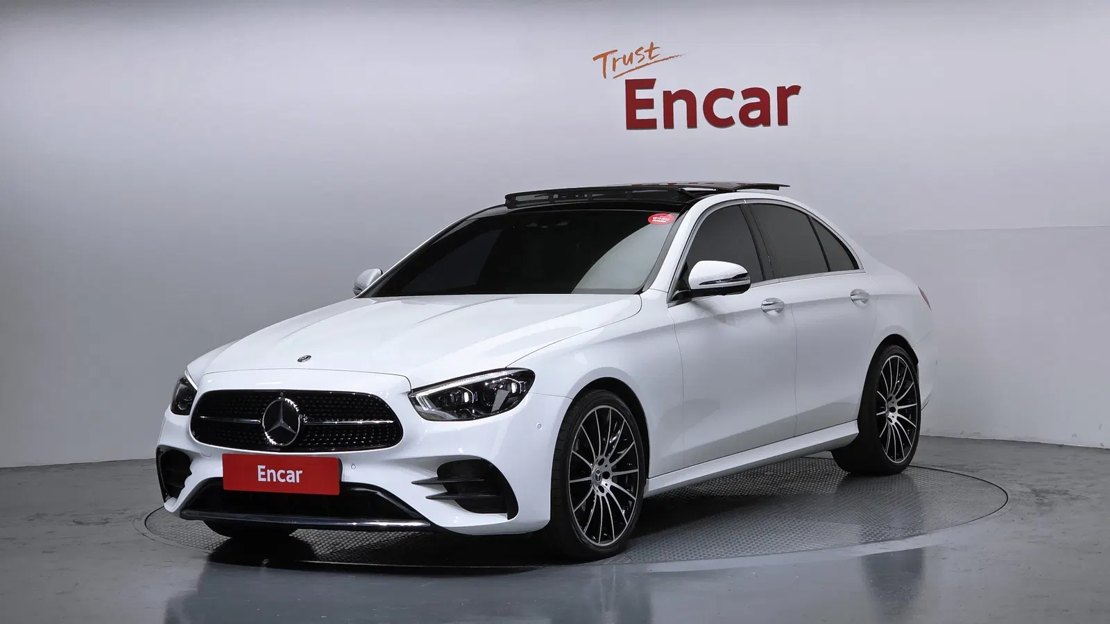 Mercedes-Benz Classe E AMG Line · E350 4MATIC Edition (W213) 2021 — photo 1 sur 20