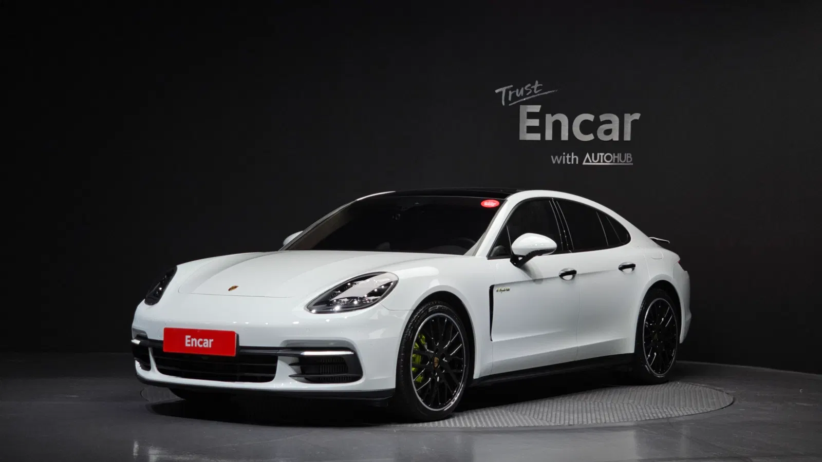 Porsche Panamera (971) 2.9 AWD E-Hybride 2018 — photo 1 sur 27