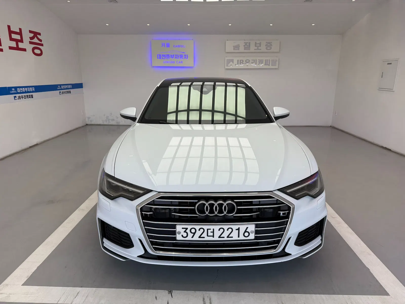 Audi A6 (C8) 40 TDI 2020 — photo 1 sur 25