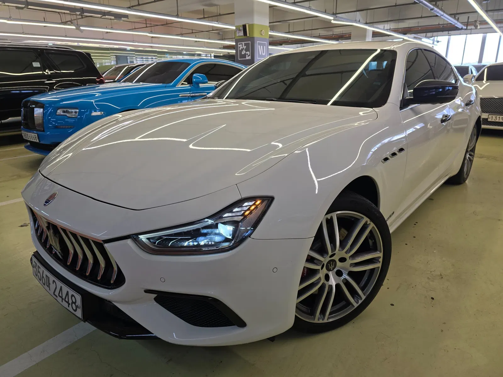 Maserati Ghibli 3.0S Q4 GranSport 2019 — photo 1 sur 26