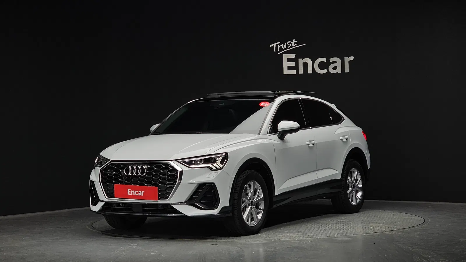 Audi Q3 (F3) 40 TFSI Quattro Sportback 2024 — photo 1 sur 20
