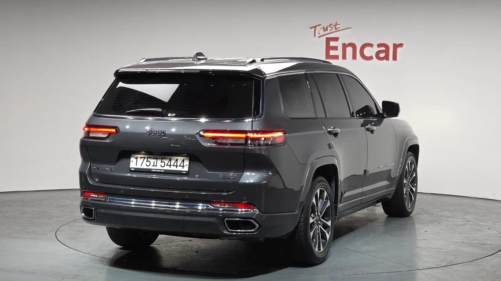 Jeep Grand Cherokee(WL) L 3.6 Overland 2022 — photo 1 sur 20