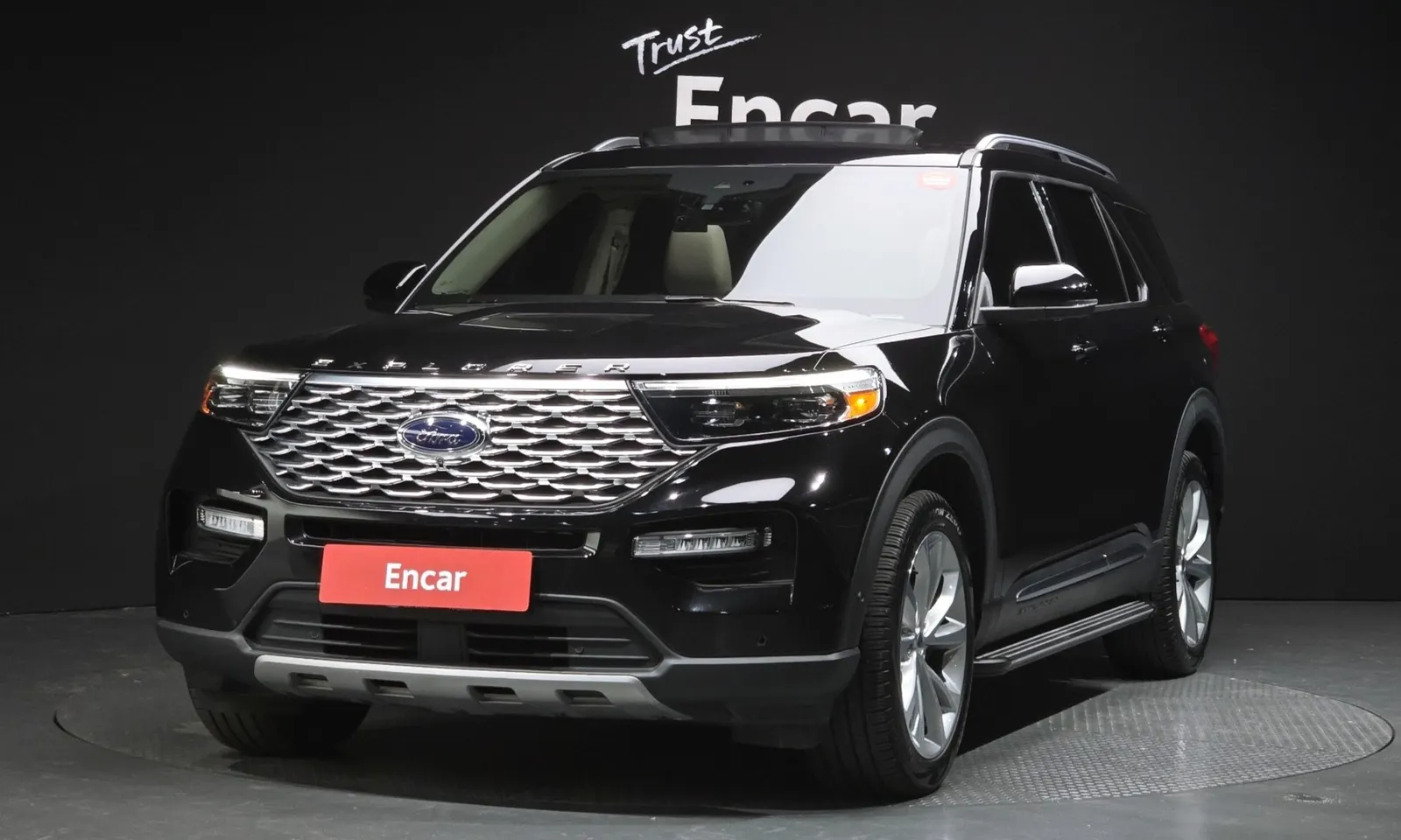 Ford Explorer 6e génération 3.0 Platinum 4WD 2022 — photo 1 sur 26