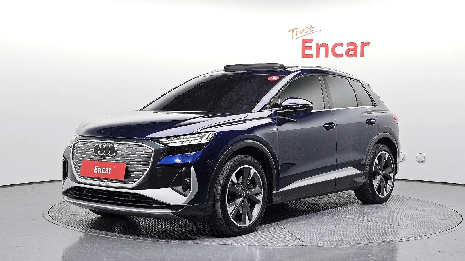 Audi Q4 e-tron (F4) 40 Premium 2022 — photo 1 sur 20