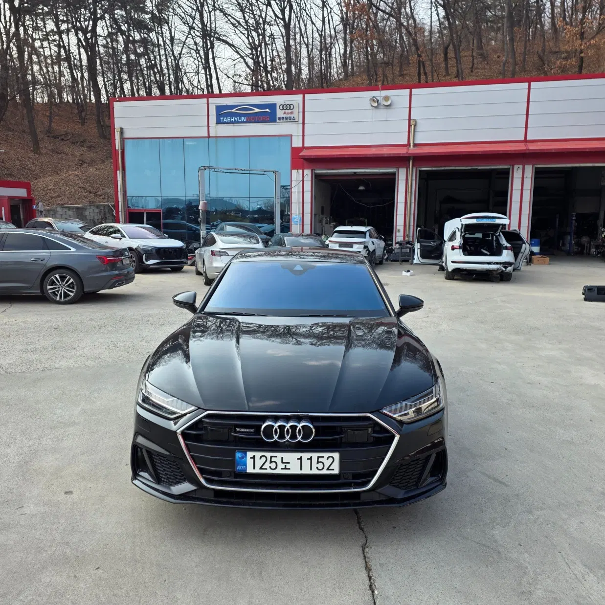 Audi A7 (4K) 55 TFSI Quattro Premium 2021 — photo 1 sur 24