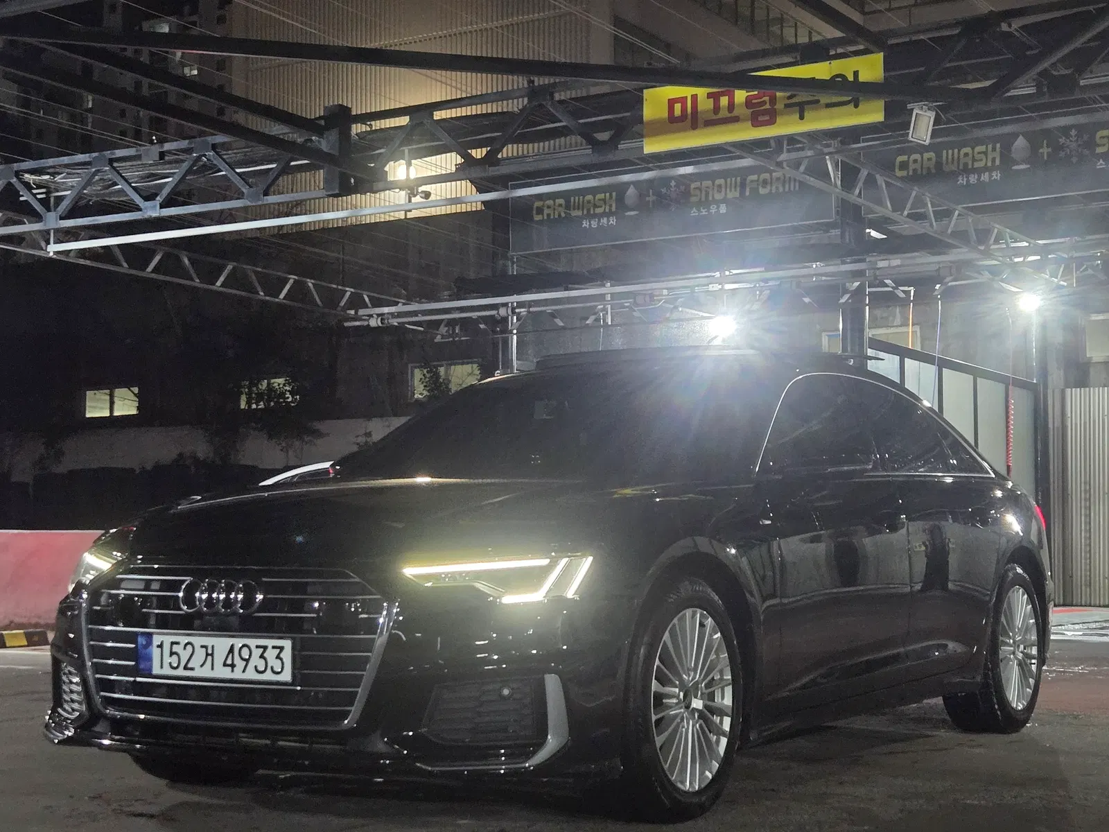 Audi A6 (C8) 45 TFSI Premium 2021 — photo 1 sur 15