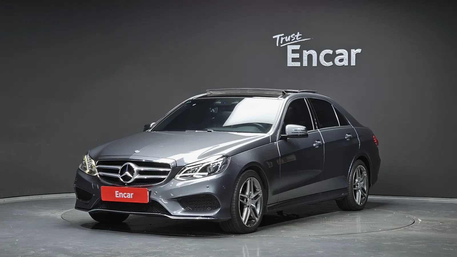 Mercedes-Benz Classe E E350 BlueTEC 4MATIC (W212) 2016 — photo 1 sur 20