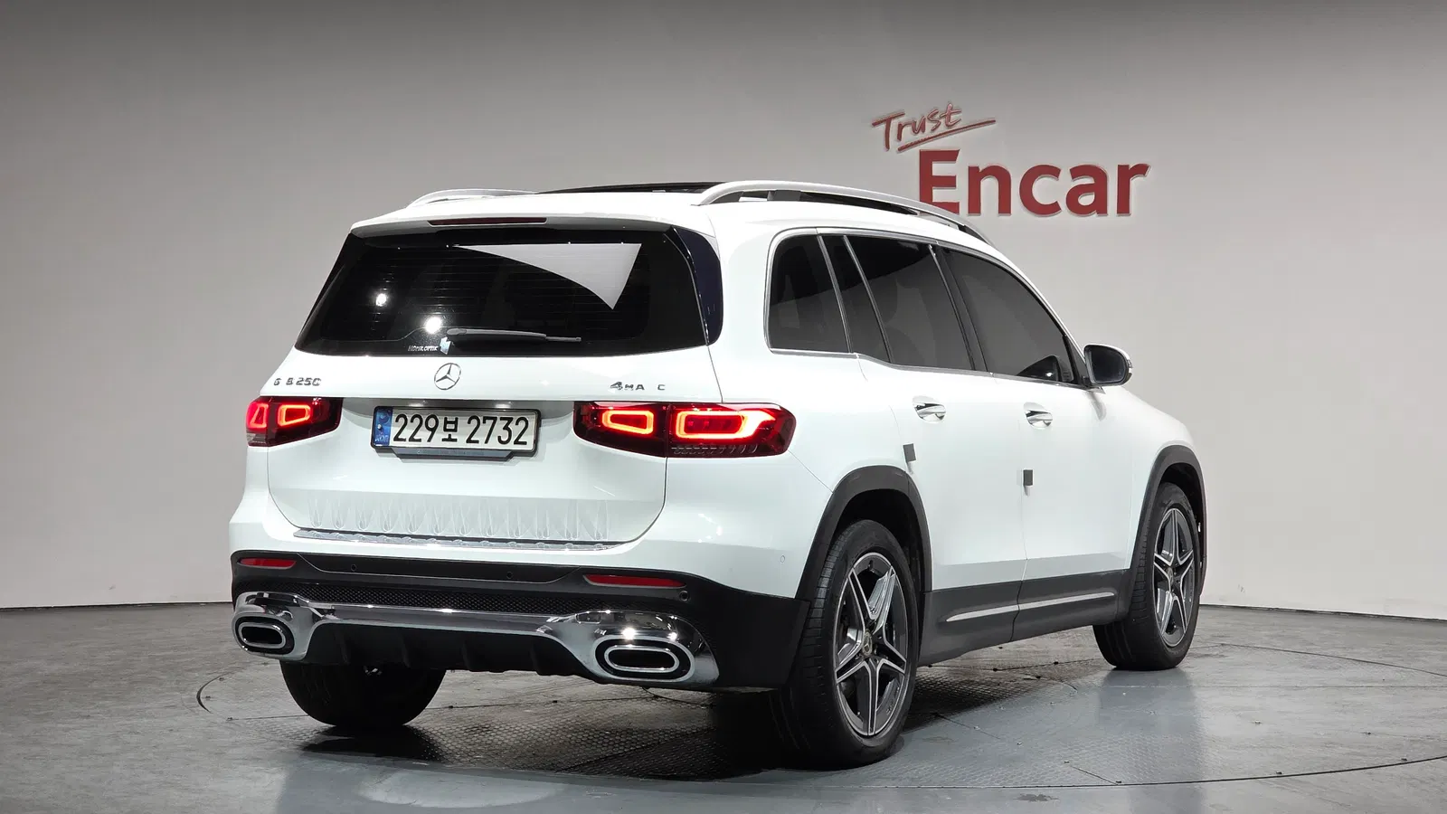 Mercedes-Benz GLB GLB250 4MATIC (X247) 2021 — photo 1 sur 20