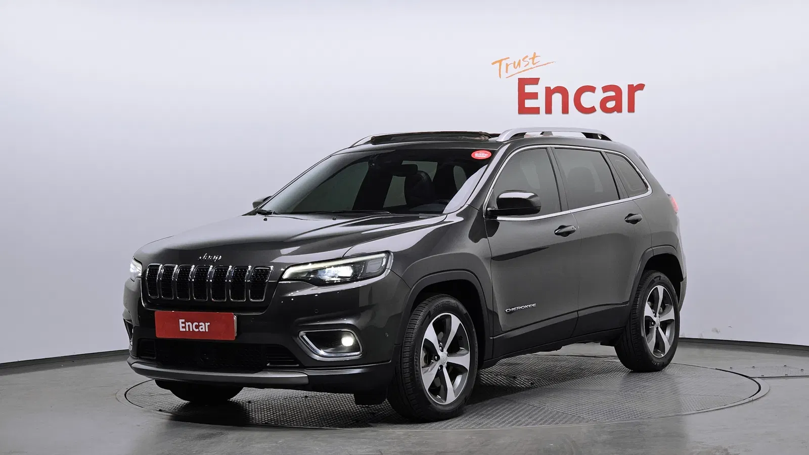 Jeep Cherokee(KL) 2.4 Limited 2WD 2021 — photo 1 sur 26