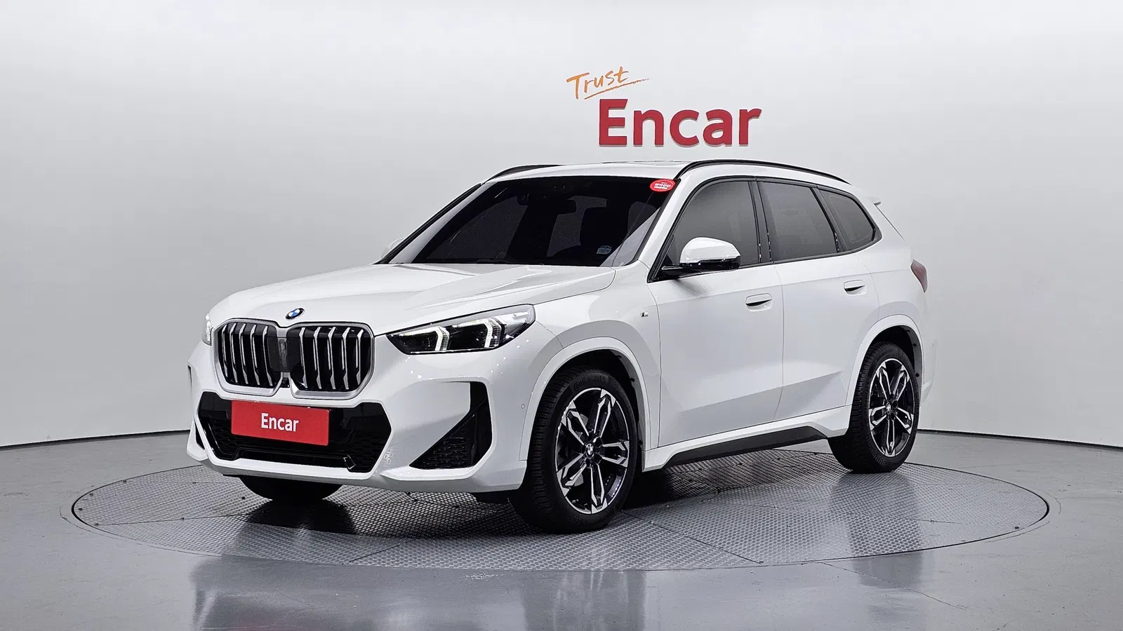 BMW X1 (U11) sDrive 20i M Sport 2023 — photo 1 sur 20