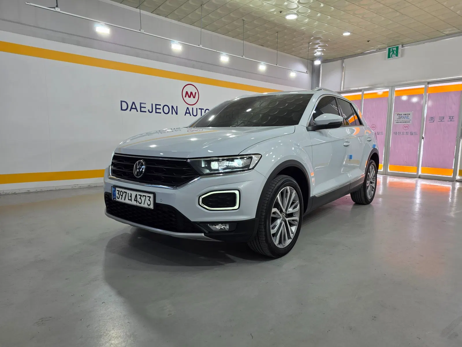 Volkswagen T-Roc 2.0 TDI Prestige 2021 — photo 1 sur 26
