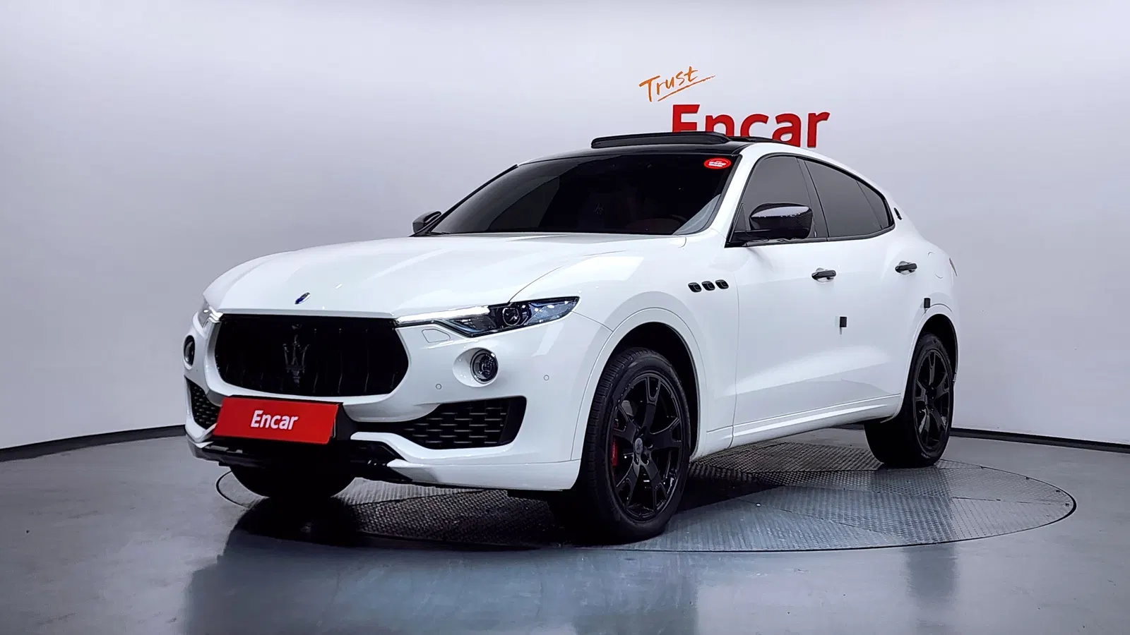 Maserati Levante 3.0 AWD GranSport 2018 — photo 1 sur 20