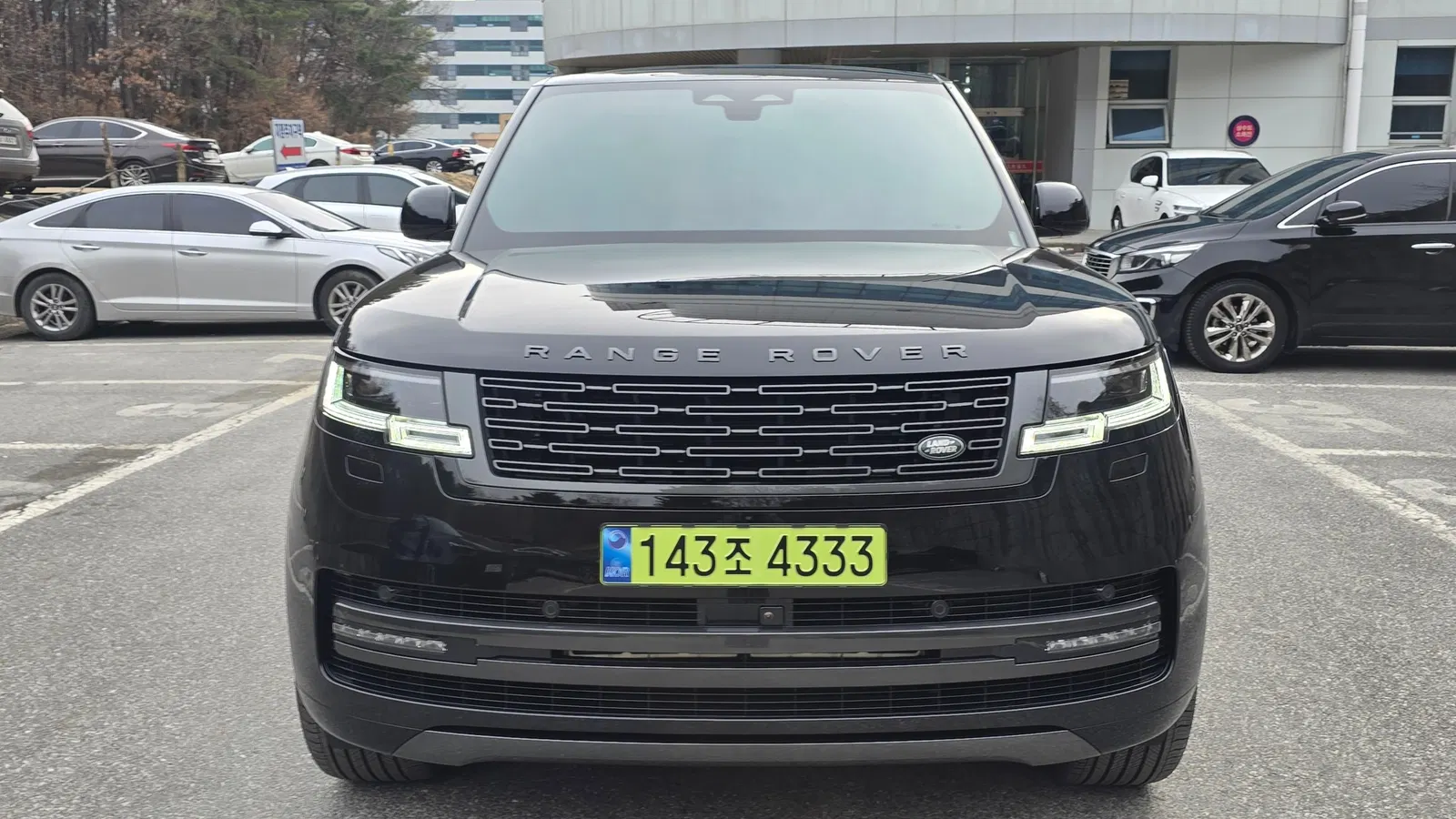 Land Rover Range Rover 5e génération P530 AB LWB 2025 — photo 1 sur 26