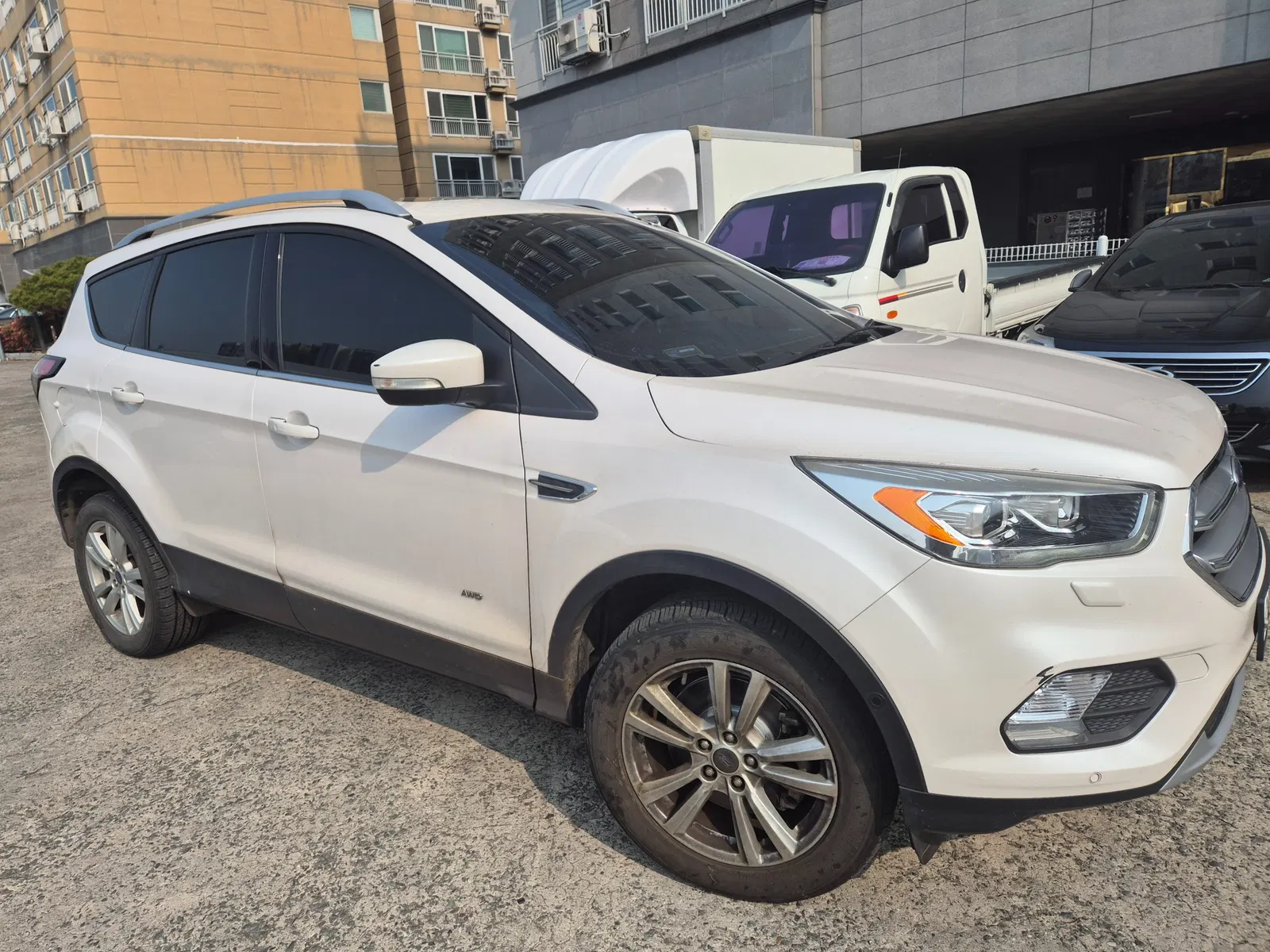 Ford Kuga 2e génération 2.0 Diesel Titanium 2017 — photo 1 sur 26