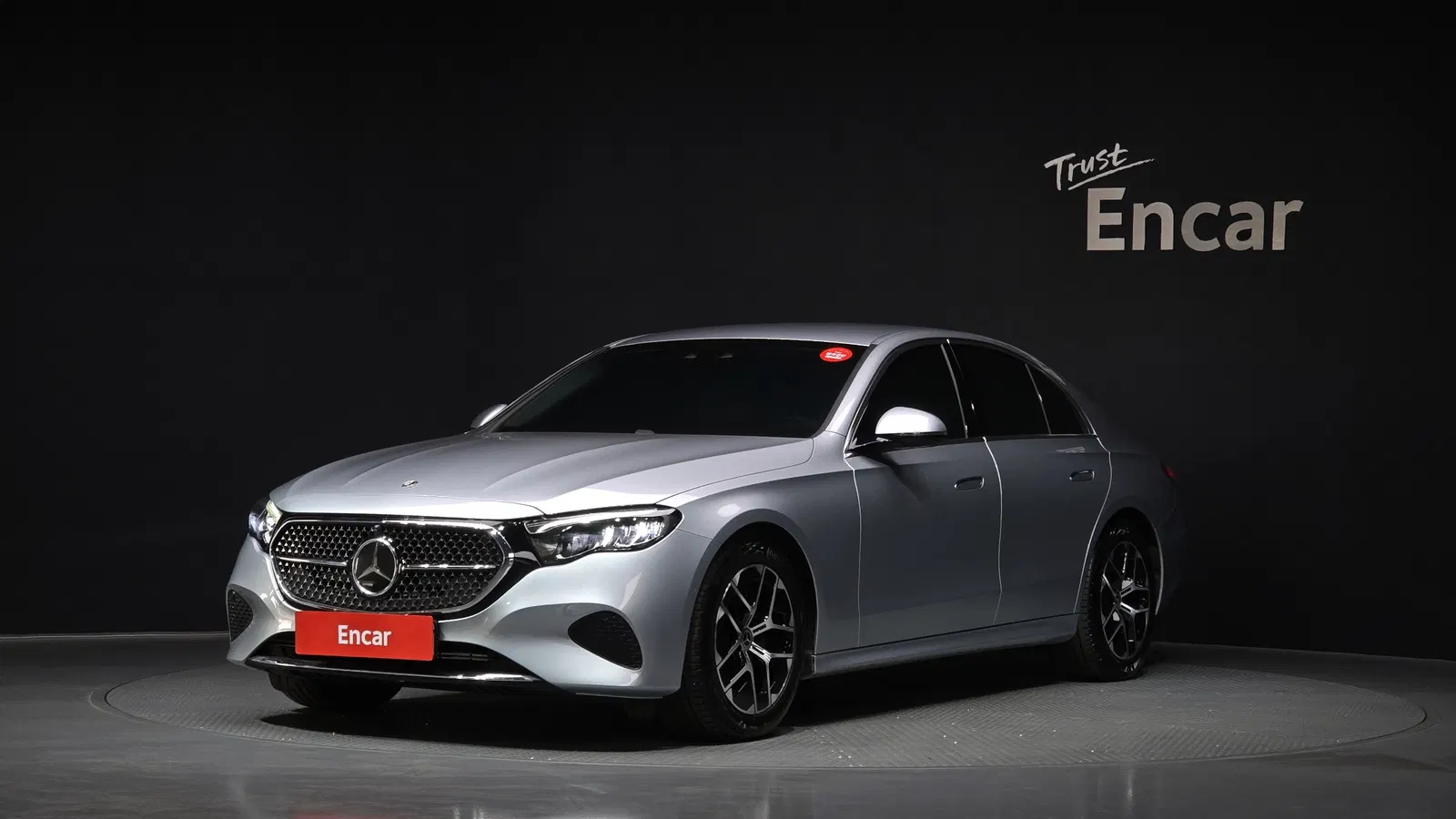 Mercedes-Benz Classe E E200 Avantgarde Limited (W214) 2025 — photo 1 sur 20