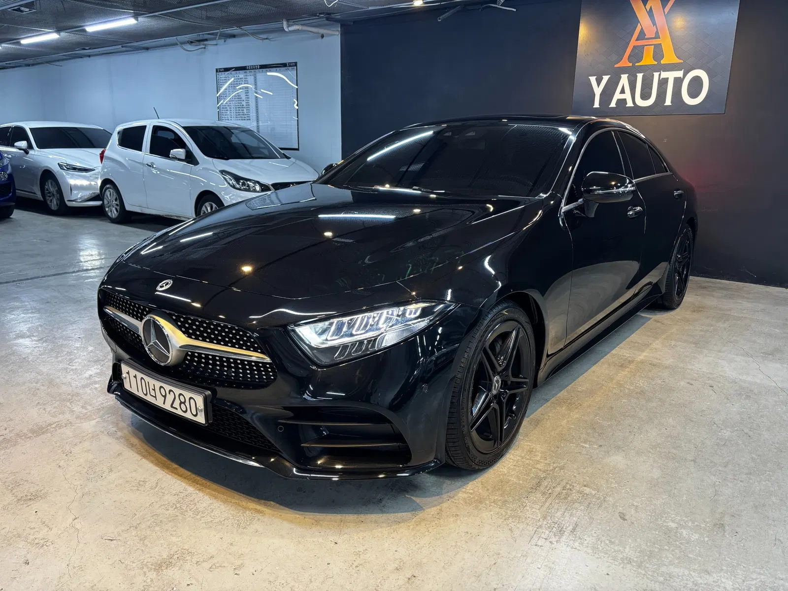 Mercedes-Benz CLS AMG Line · CLS300d (C257) 2019 — photo 1 sur 24